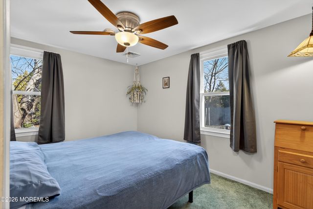 22 Twin Drive, New Egypt, NJ 08533