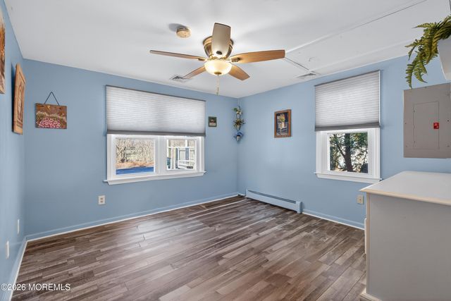 22 Twin Drive, New Egypt, NJ 08533