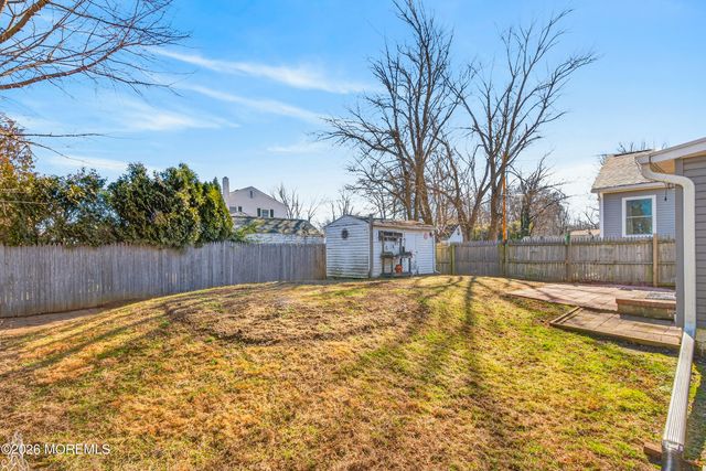 22 Twin Drive, New Egypt, NJ 08533