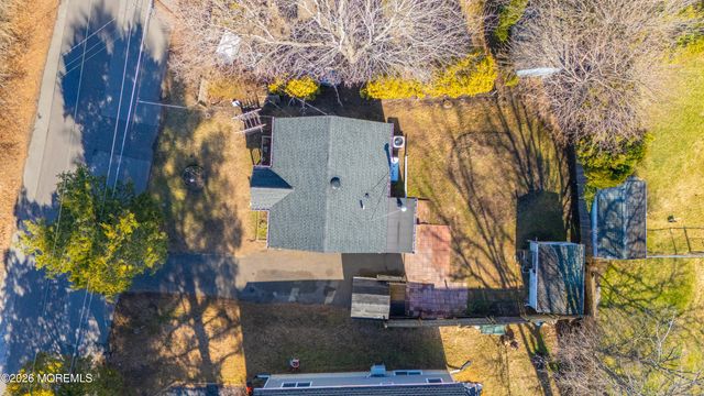 22 Twin Drive, New Egypt, NJ 08533