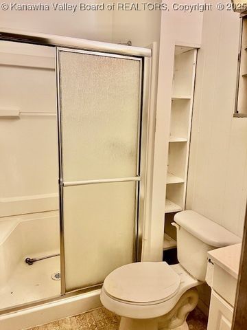 313 Kanawha, Smithers, WV 25186