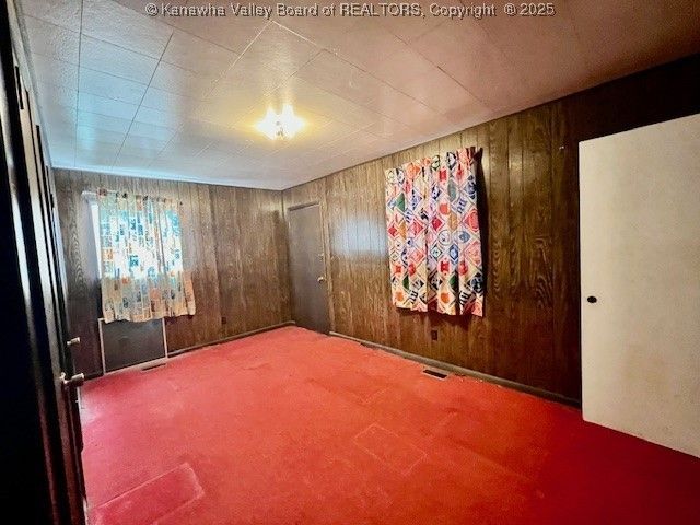 313 Kanawha, Smithers, WV 25186