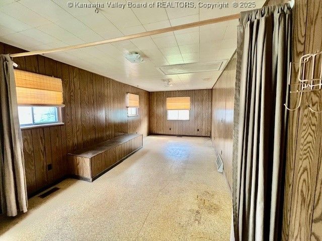 313 Kanawha, Smithers, WV 25186