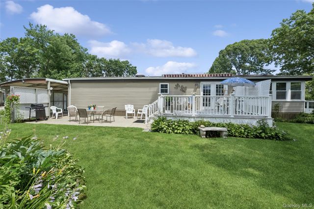 1661 Old Country Road 452A, Riverhead, NY 11901