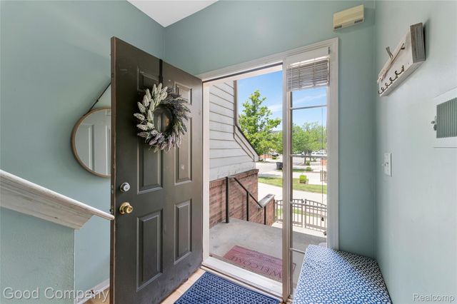 4742 Maddie Lane, Dearborn, MI 48126