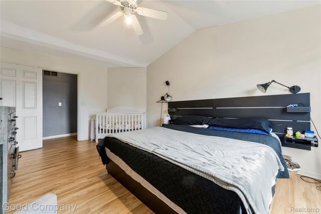 4742 Maddie Lane, Dearborn, MI 48126