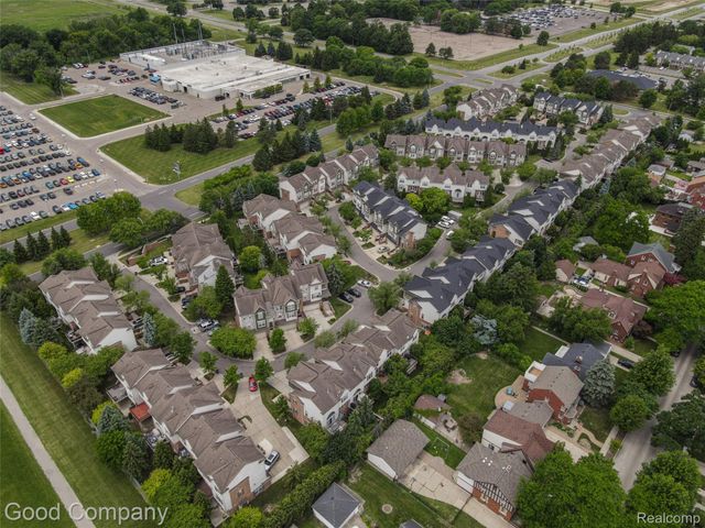 4742 Maddie Lane, Dearborn, MI 48126