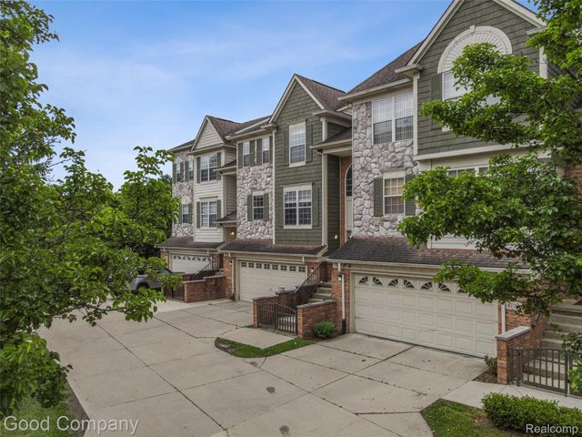 4742 Maddie Lane, Dearborn, MI 48126