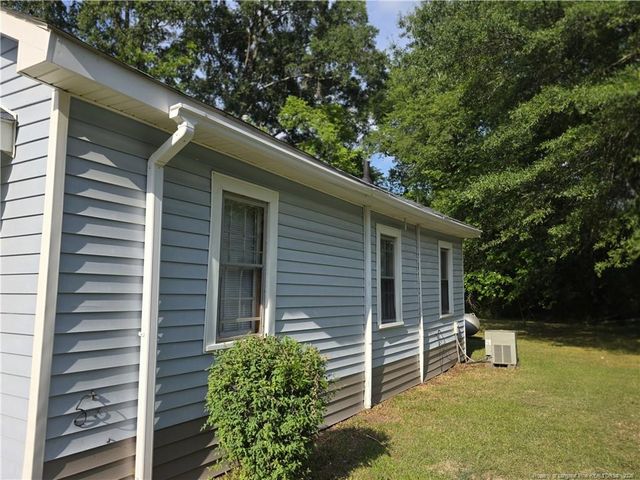207 Triangle Place, Fayetteville, NC 28312
