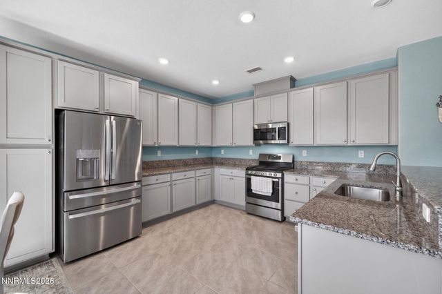 731 Roberts Creek Drive, Dayton, NV 89403