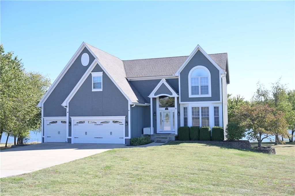 3495 W 222nd Street, Bucyrus, KS 66013