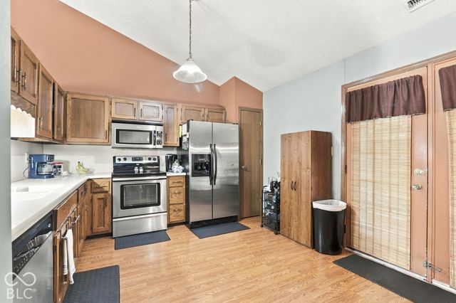 5694 Liberty Creek Drive, Indianapolis, IN 46254