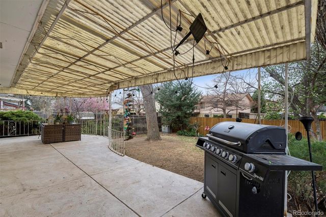 631 S Estes Street, Lakewood, CO 80226