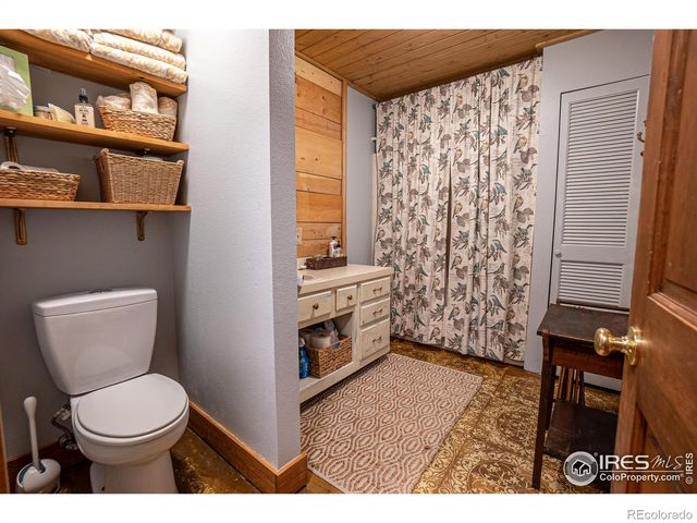 950 Meadow Creek Road, Livermore, CO 80536