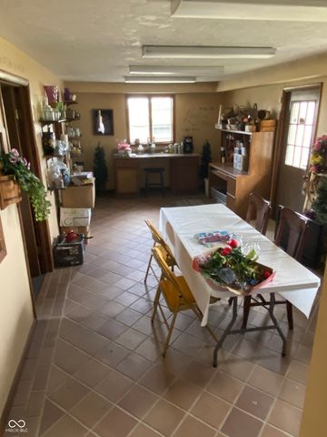 8329 S 300 W, Pendleton, IN 46064