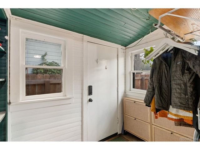 1617 W Cucharras St, Colorado Springs, CO 80904