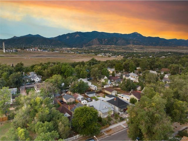 1617 W Cucharras St, Colorado Springs, CO 80904