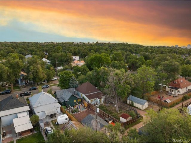 1617 W Cucharras St, Colorado Springs, CO 80904