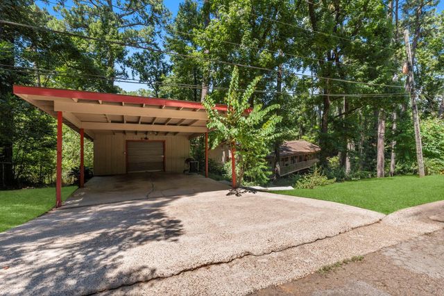 114 Hillendale Dr, Livingston, TX 77351