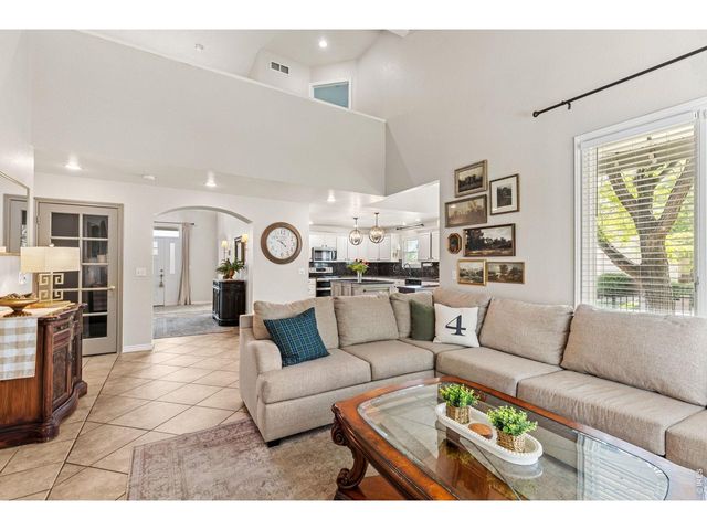 5119 Hogan Ct, Fort Collins, CO 80528