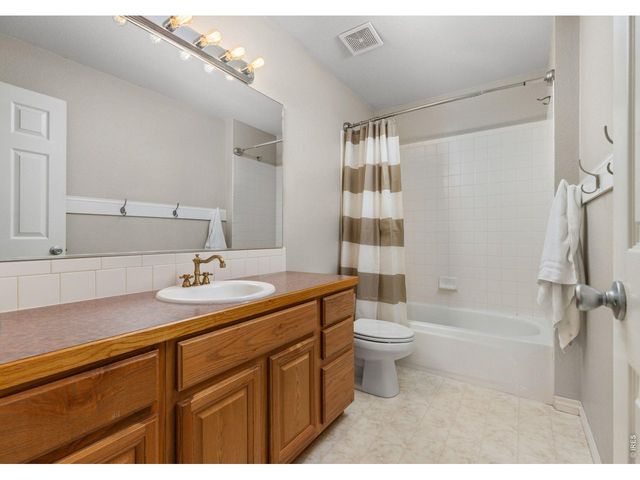 5119 Hogan Ct, Fort Collins, CO 80528