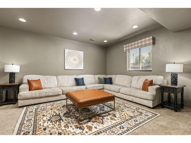 5119 Hogan Ct, Fort Collins, CO 80528
