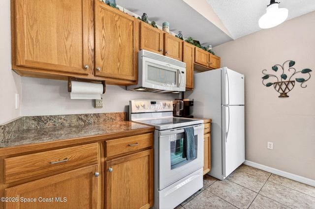 2125 Redwood Circle NE, Palm Bay, FL 32905