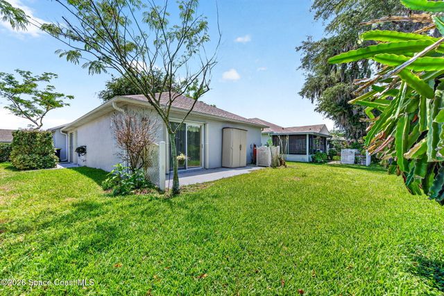 2125 Redwood Circle NE, Palm Bay, FL 32905