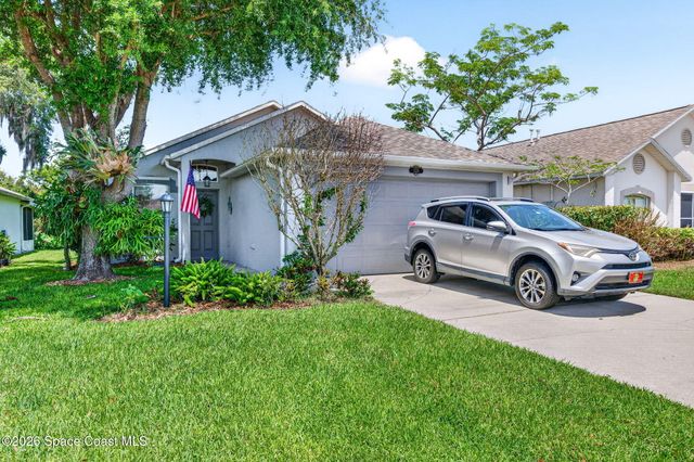 2125 Redwood Circle NE, Palm Bay, FL 32905