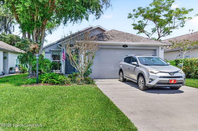 2125 Redwood Circle NE, Palm Bay, FL 32905