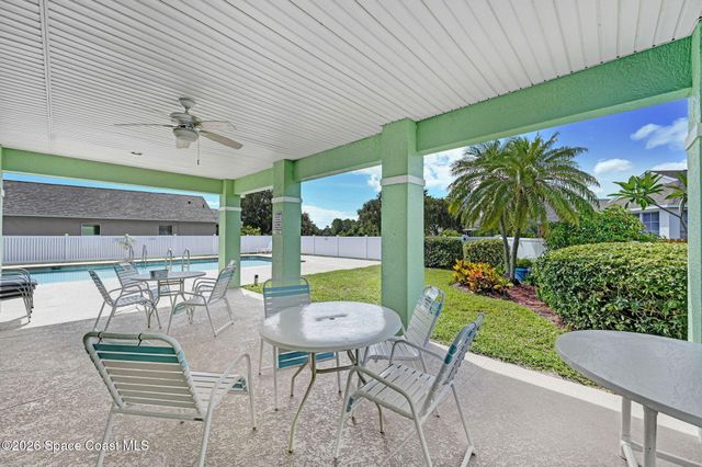 2125 Redwood Circle NE, Palm Bay, FL 32905