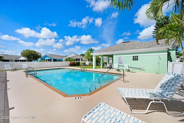 2125 Redwood Circle NE, Palm Bay, FL 32905