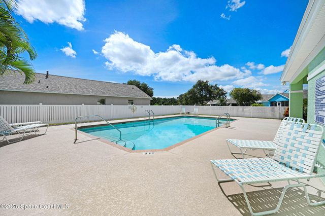 2125 Redwood Circle NE, Palm Bay, FL 32905