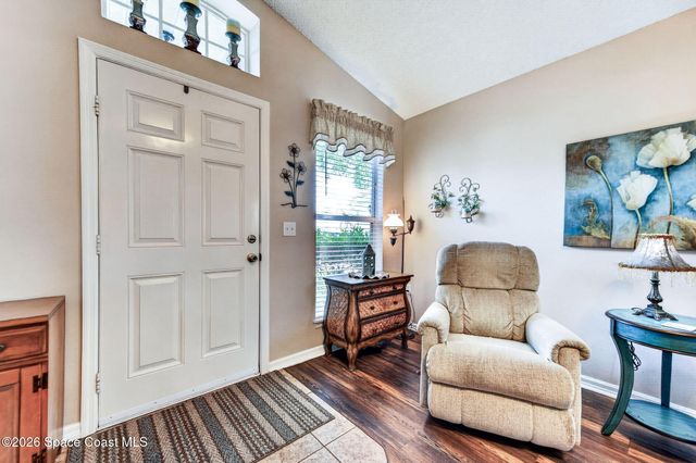 2125 Redwood Circle NE, Palm Bay, FL 32905