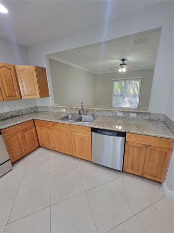 3717 S LAKE ORLANDO PARKWAY 7, Orlando, FL 32808