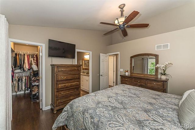 705 Worthington Drive, Warrenton, MO 63383