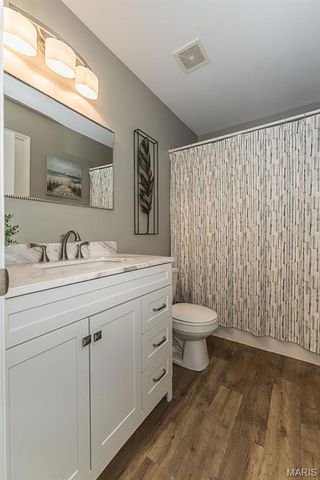 705 Worthington Drive, Warrenton, MO 63383