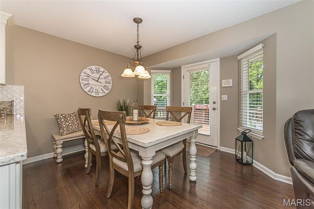 705 Worthington Drive, Warrenton, MO 63383