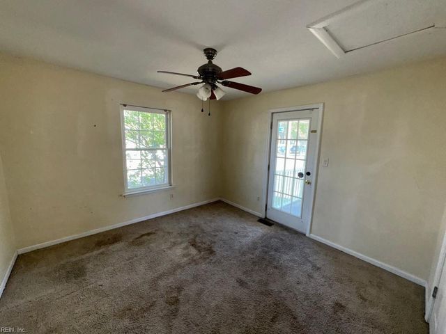 1800 Portlock RD, Chesapeake, VA 23324