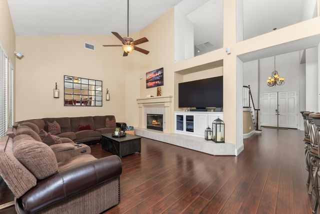 409 Misty Haven Ct, Roseville, CA 95661