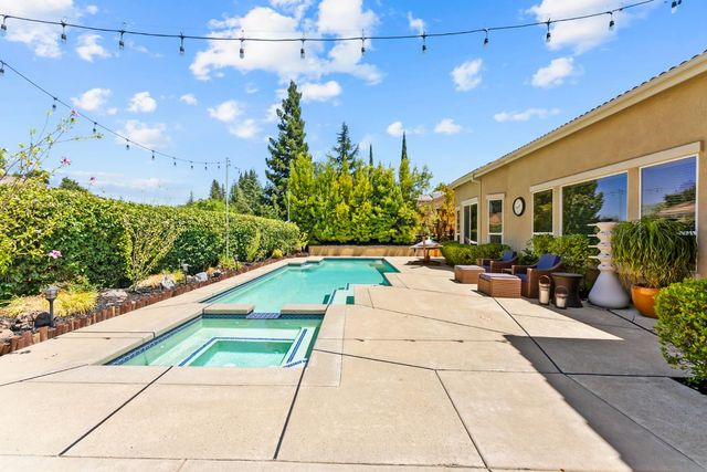 409 Misty Haven Ct, Roseville, CA 95661