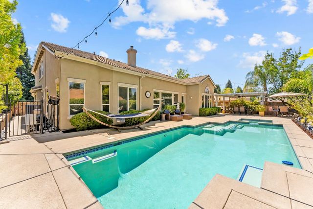 409 Misty Haven Ct, Roseville, CA 95661