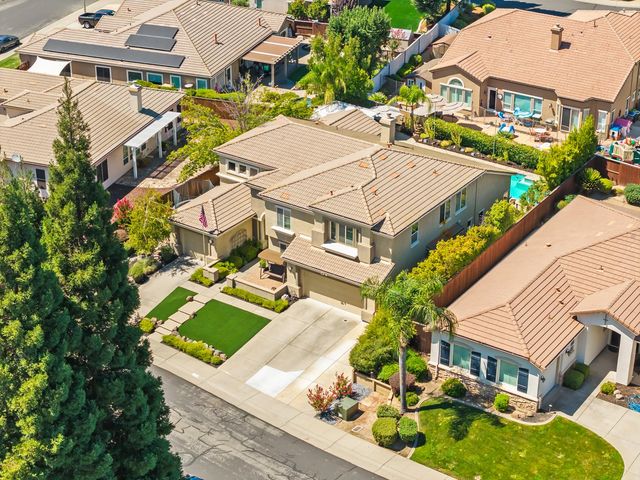 409 Misty Haven Ct, Roseville, CA 95661