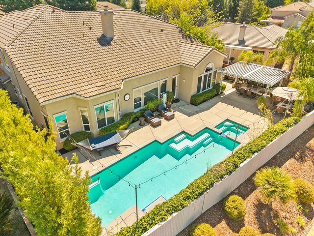 409 Misty Haven Ct, Roseville, CA 95661