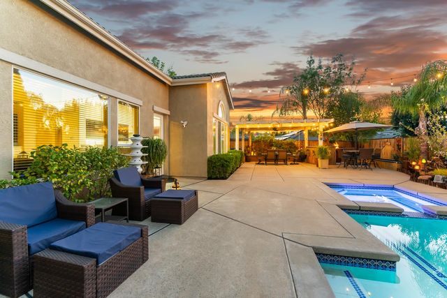 409 Misty Haven Ct, Roseville, CA 95661