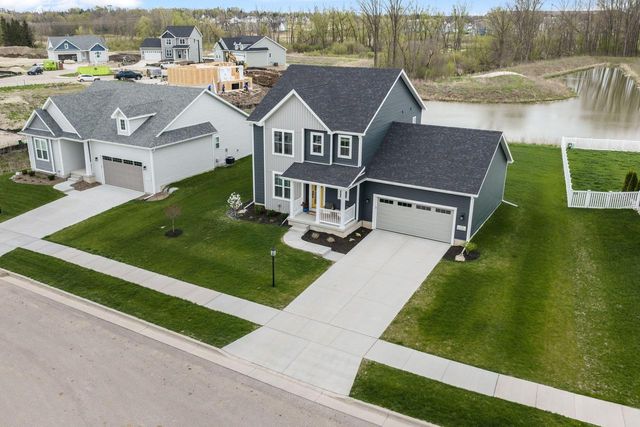 N53W19853 Kingair DRIVE, Menomonee Falls, WI 53051