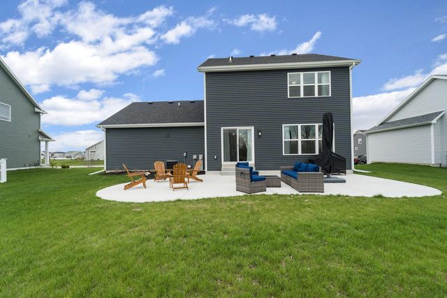 N53W19853 Kingair DRIVE, Menomonee Falls, WI 53051