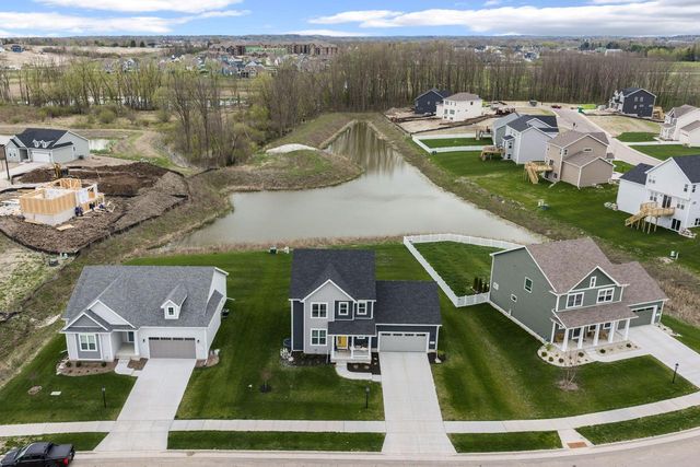 N53W19853 Kingair DRIVE, Menomonee Falls, WI 53051