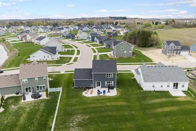 N53W19853 Kingair DRIVE, Menomonee Falls, WI 53051