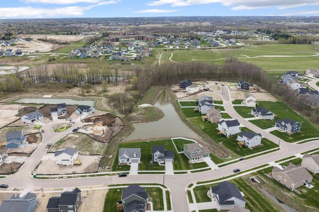 N53W19853 Kingair DRIVE, Menomonee Falls, WI 53051